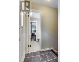 1089 VISCOUNT ROAD - 13