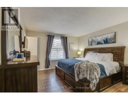 1089 VISCOUNT ROAD - 16