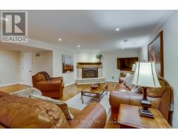 1089 VISCOUNT ROAD - 26