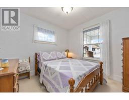 318 COBDEN STREET - 13