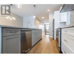 LOT 105 DARWIN CRESCENT - 12