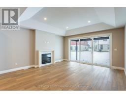 LOT 105 DARWIN CRESCENT - 6