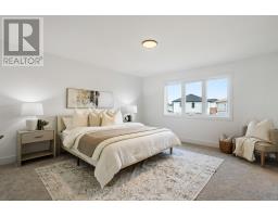 104 DARWIN CRESCENT - 18