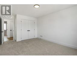 104 DARWIN CRESCENT - 26