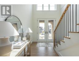 104 DARWIN CRESCENT - 3