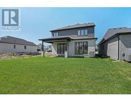 104 DARWIN CRESCENT - 34