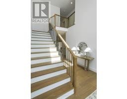 104 DARWIN CRESCENT - 5