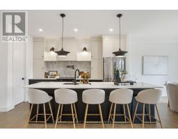 104 DARWIN CRESCENT - 7