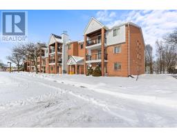 41 - 1096 JALNA BOULEVARD - 1