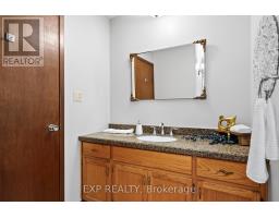 308 JOHN STREET S - 18