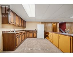 308 JOHN STREET S - 22