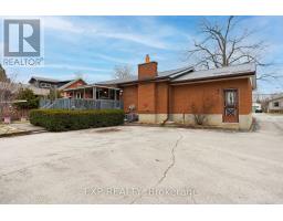 308 JOHN STREET S - 32