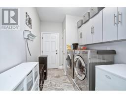 22 TALBOT GROVE LANE - 21