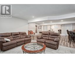 22 TALBOT GROVE LANE - 28