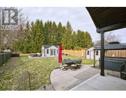 22 TALBOT GROVE LANE - 38