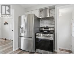 207 SIMCOE COURT - 13