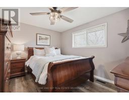 207 SIMCOE COURT - 15