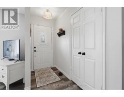 207 SIMCOE COURT - 5