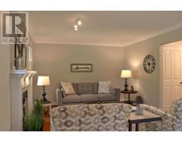 1 - 70 SUNNYSIDE DRIVE - 12