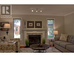 1 - 70 SUNNYSIDE DRIVE - 13