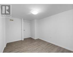 15 - 696 WONDERLAND ROAD S - 11