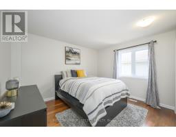 983 COUNTRY CLUB CRESCENT - 28