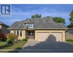 983 COUNTRY CLUB CRESCENT - 3