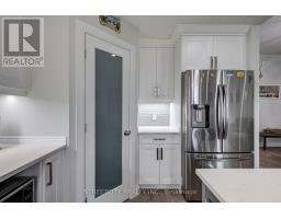 95 OPTIMIST DRIVE - 19