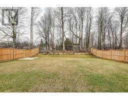 95 OPTIMIST DRIVE - 44