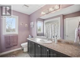 219 UNION AVENUE - 18