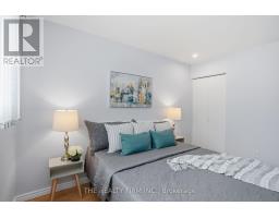 52 CLIFTON CRESCENT - 18