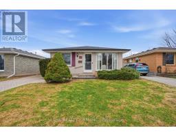 52 CLIFTON CRESCENT - 2