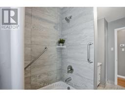 52 CLIFTON CRESCENT - 21