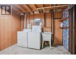 52 CLIFTON CRESCENT - 28