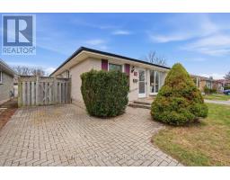 52 CLIFTON CRESCENT - 3