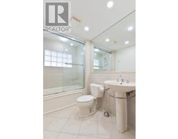 15 MARGARET STREET - 27