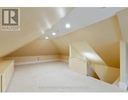 15 MARGARET STREET - 32