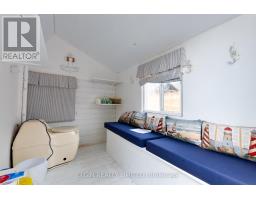 15 MARGARET STREET - 44