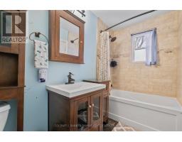 161 HURON STREET E - 19