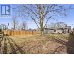 161 HURON STREET E - 23