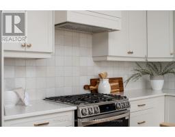 LOT 129 DARWIN CRESCENT - 34