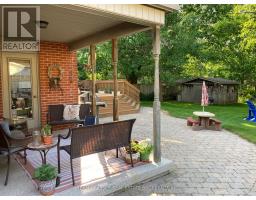 78 DENNIS AVENUE - 27