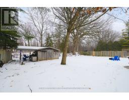 78 DENNIS AVENUE - 30