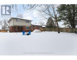 78 DENNIS AVENUE - 32