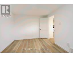 524 SIMCOE STREET - 12