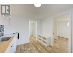 524 SIMCOE STREET - 13