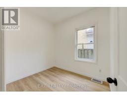 524 SIMCOE STREET - 23