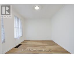 524 SIMCOE STREET - 34