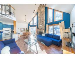 28 ELMWOOD AVENUE - 11