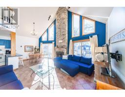 28 ELMWOOD AVENUE - 27